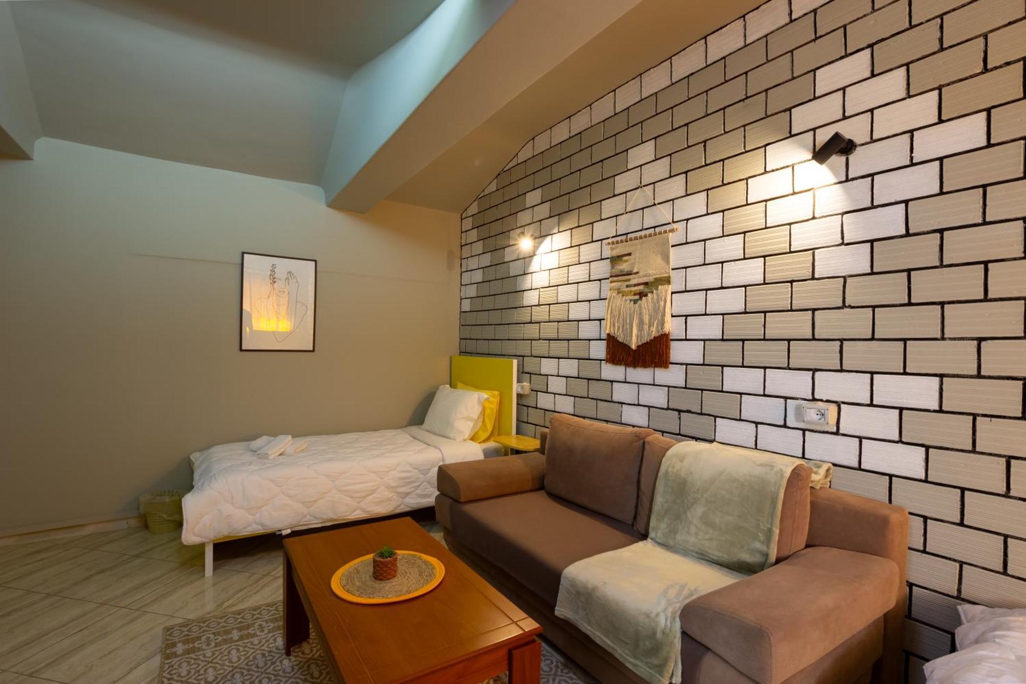 Jonian Boutique Hotel Sarandë 外观 照片