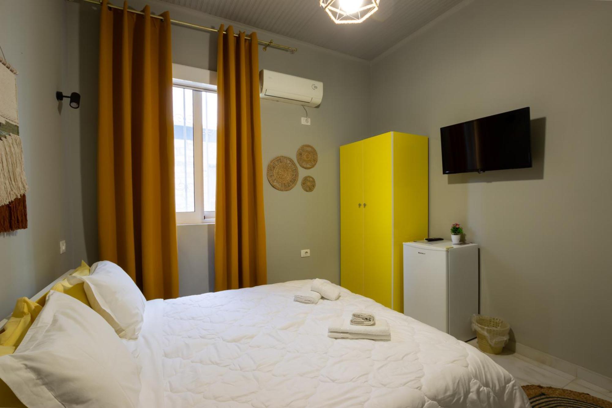 Jonian Boutique Hotel Sarandë 客房 照片