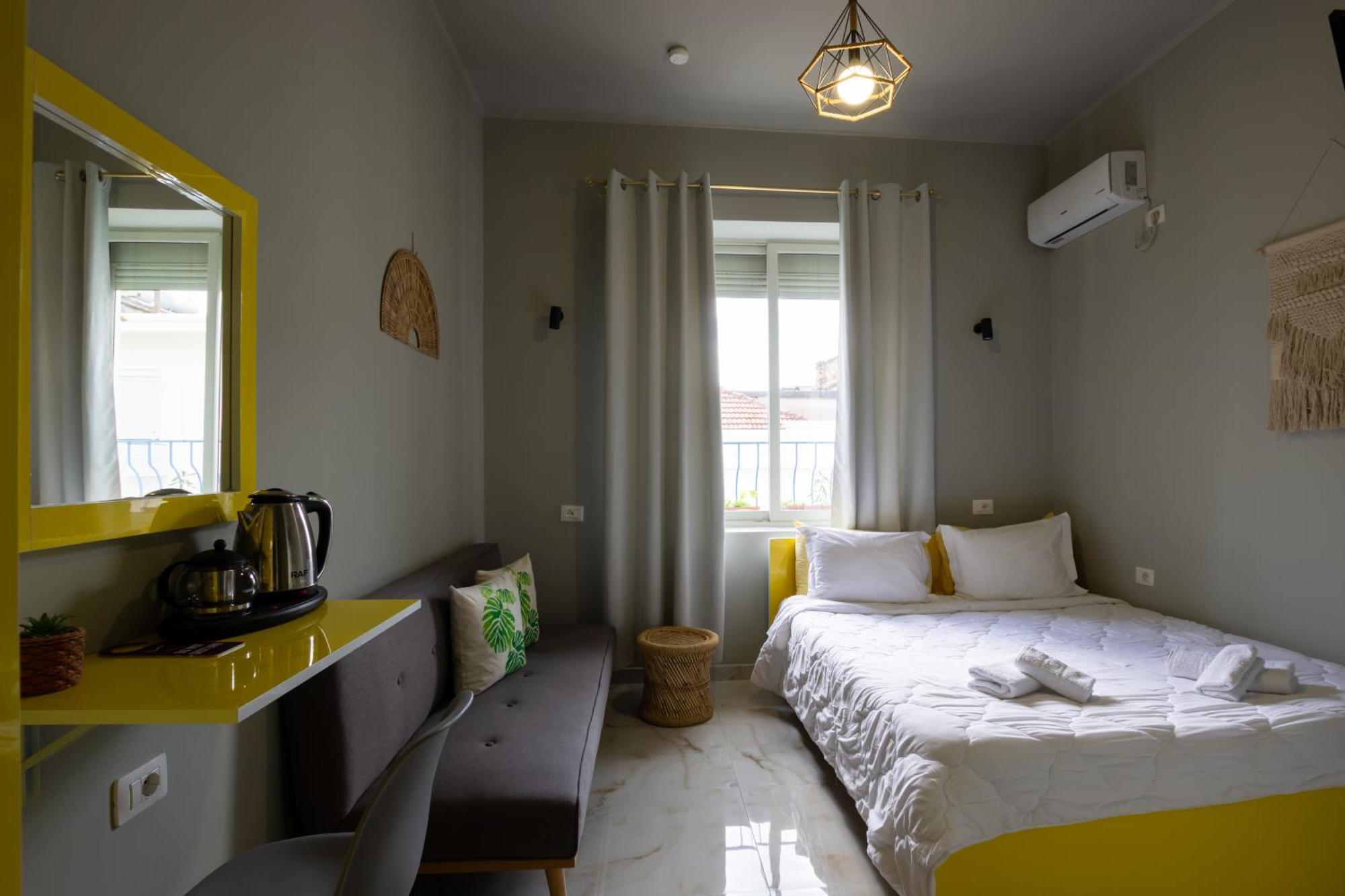 Jonian Boutique Hotel Sarandë 外观 照片
