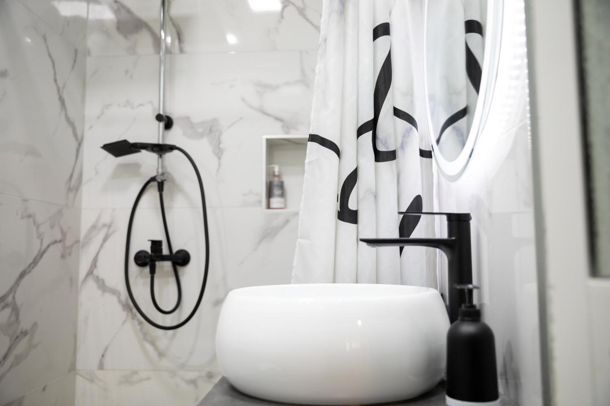 Jonian Boutique Hotel Sarandë 外观 照片