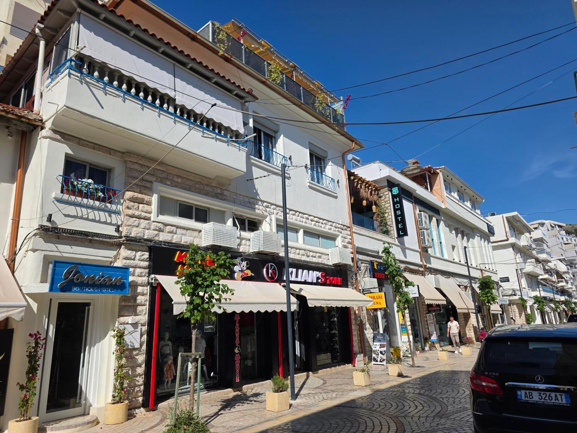 Jonian Boutique Hotel Sarandë 外观 照片