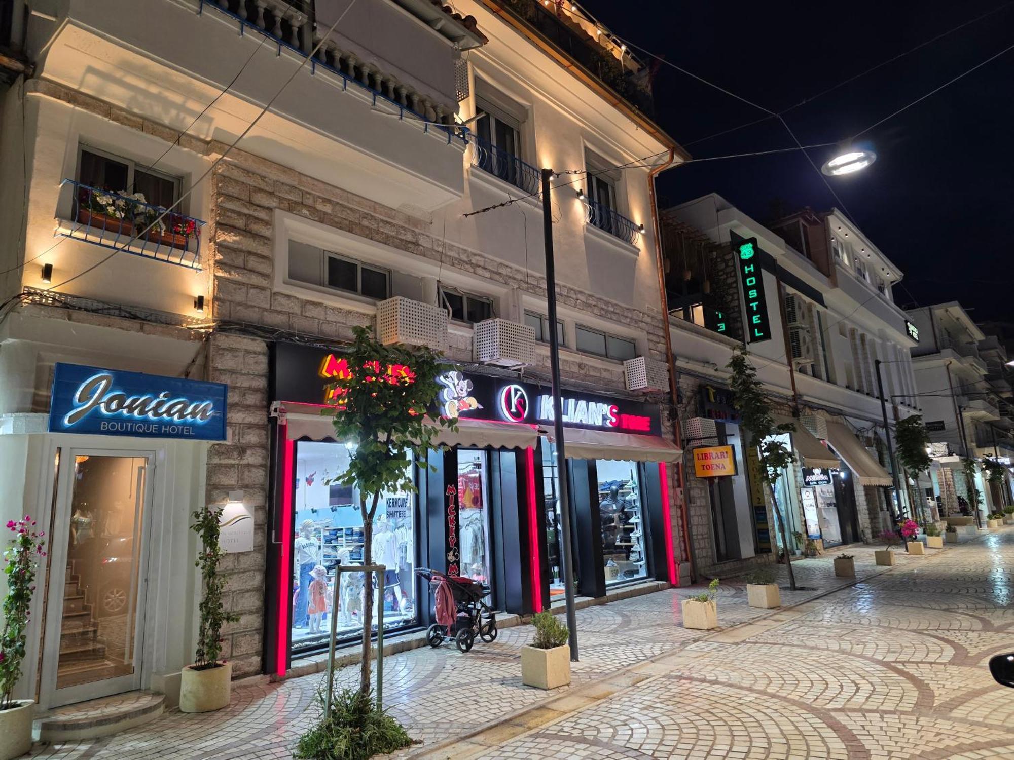 Jonian Boutique Hotel Sarandë 外观 照片